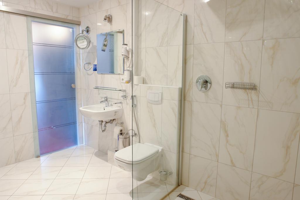 Hotel Krone 프리젠하임 객실 사진